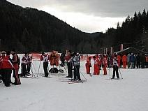Prizorišče evropskega turnirja v Bistri na 800 metrih nadmorske višine je bila osamljena bela oaza sredi zelenih gozdov.